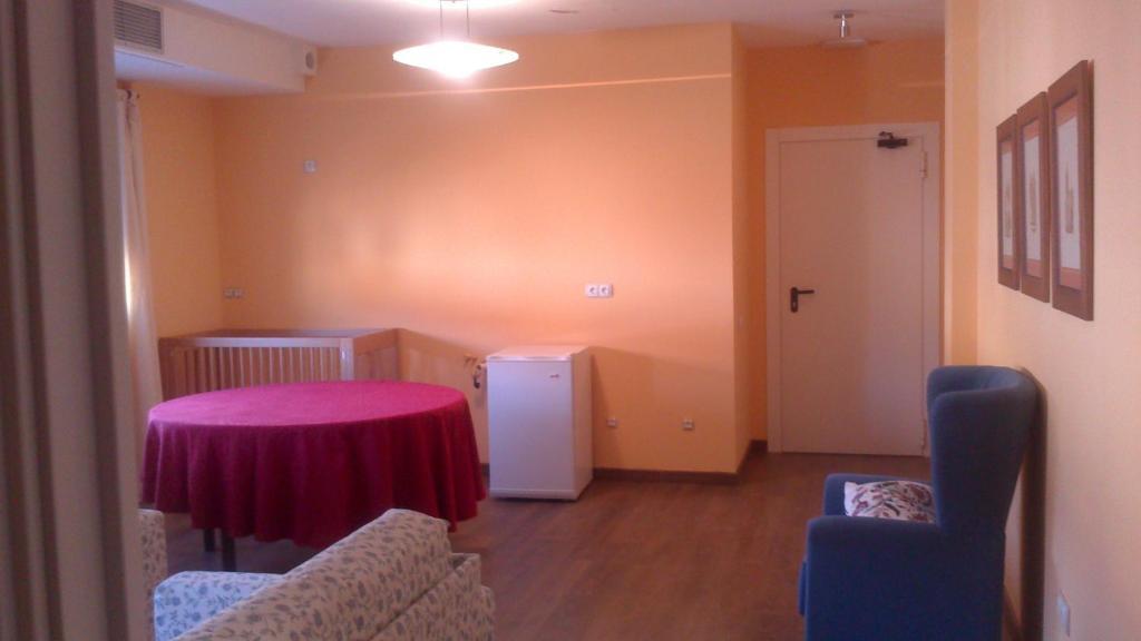 Posada La Casona De Valbuena Valbuena De Duero Kamer foto