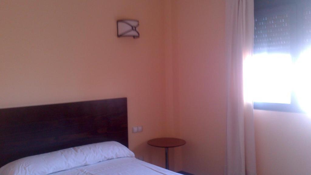 Posada La Casona De Valbuena Valbuena De Duero Kamer foto