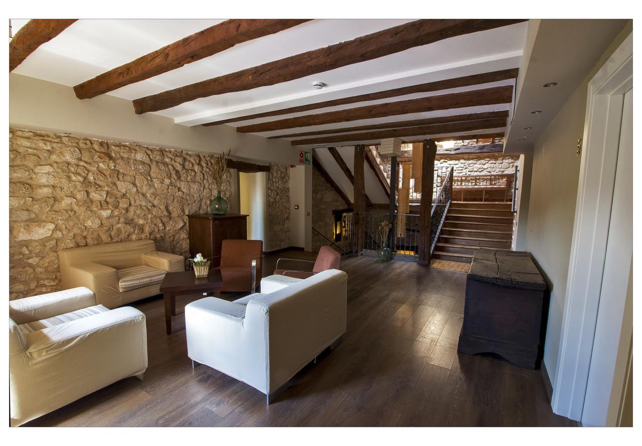 Posada La Casona De Valbuena Valbuena De Duero Buitenkant foto