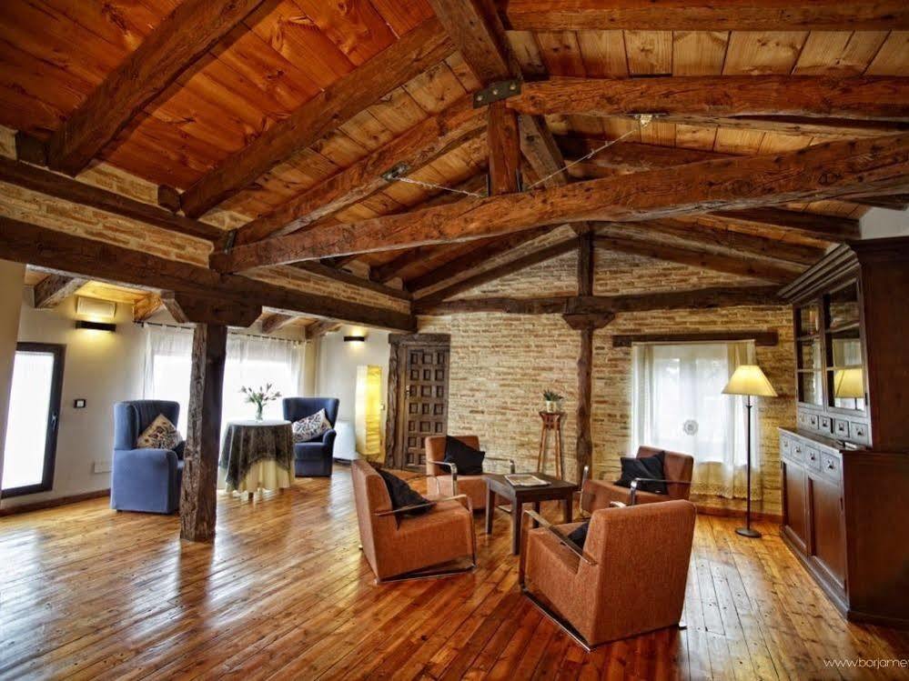 Posada La Casona De Valbuena Valbuena De Duero Buitenkant foto