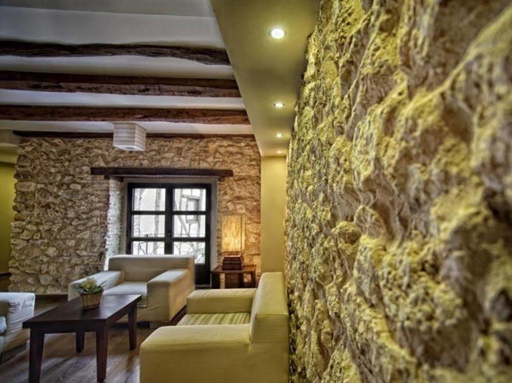 Posada La Casona De Valbuena Valbuena De Duero Buitenkant foto